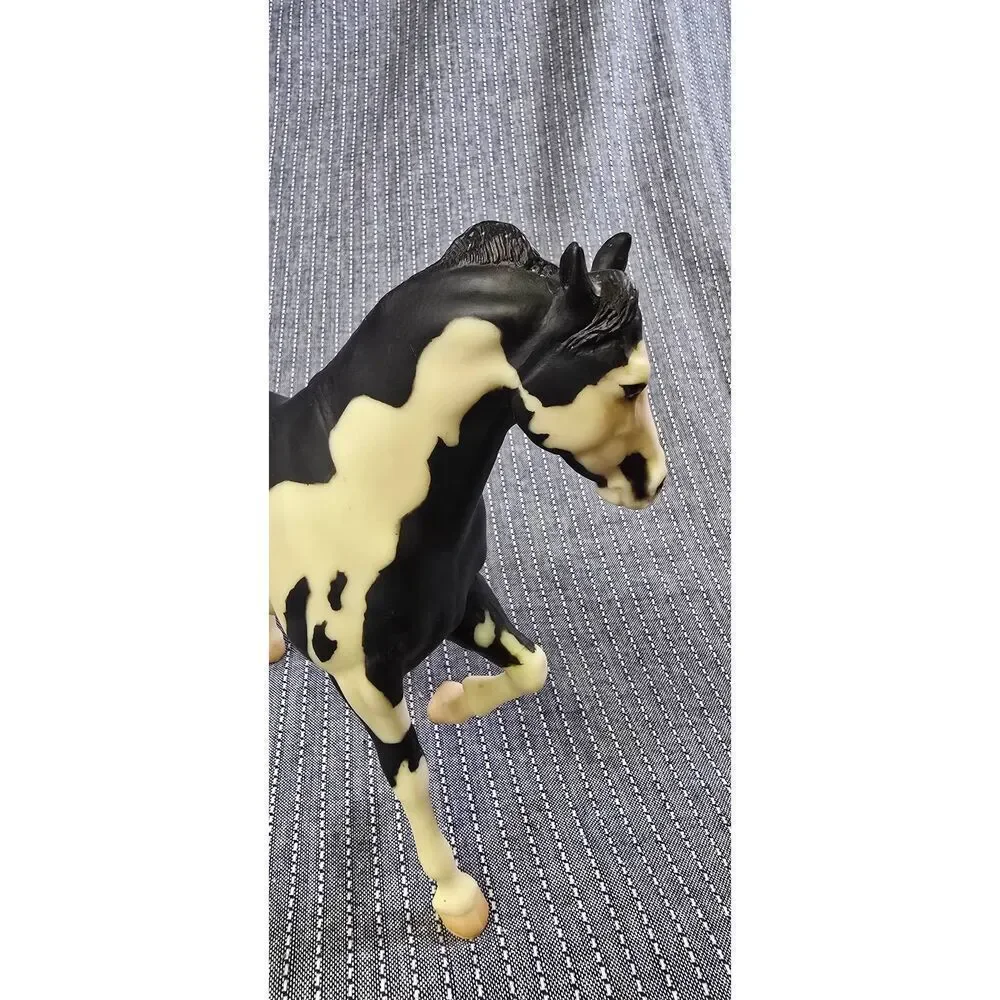 Breyer 2001 Cisco Kids Diablo Horse